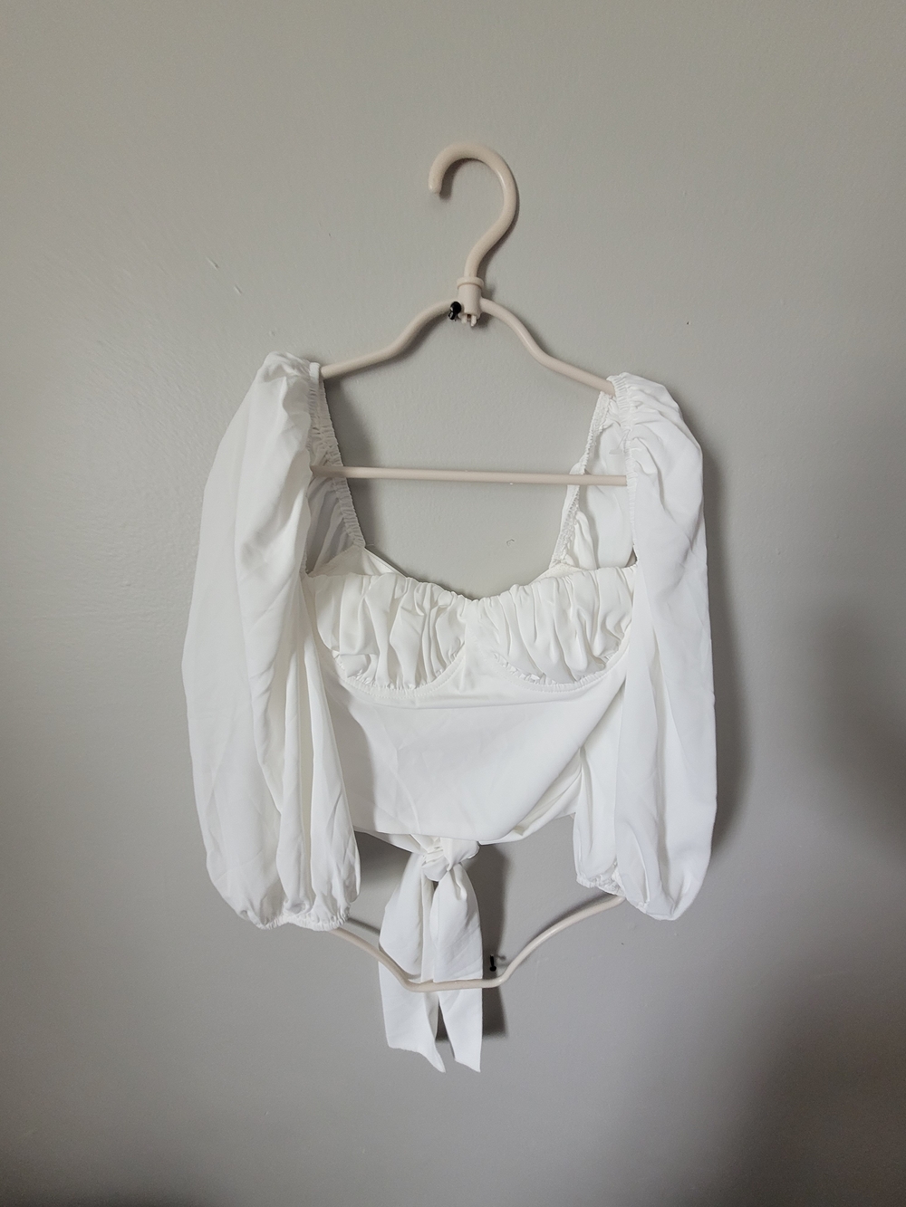 White Puff-Sleeve Tie-Front Crop Top - Brand Unspecified